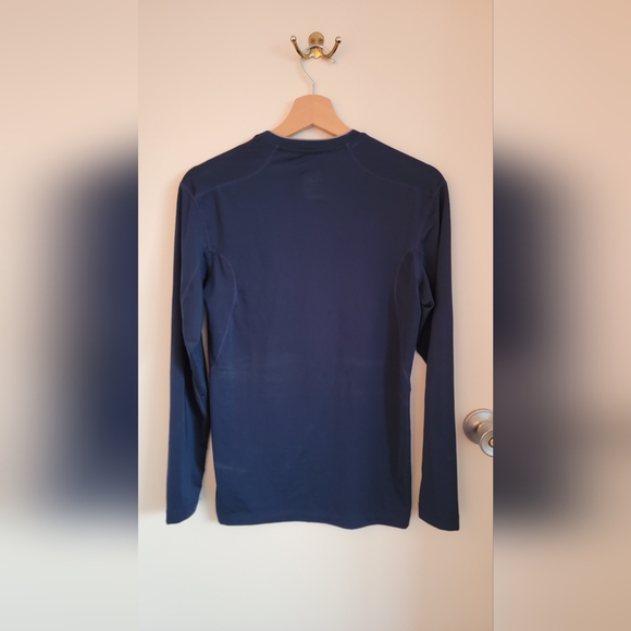 Mens nike compression long sleeve shirt. navy blue medium. - Picture 2 of 3